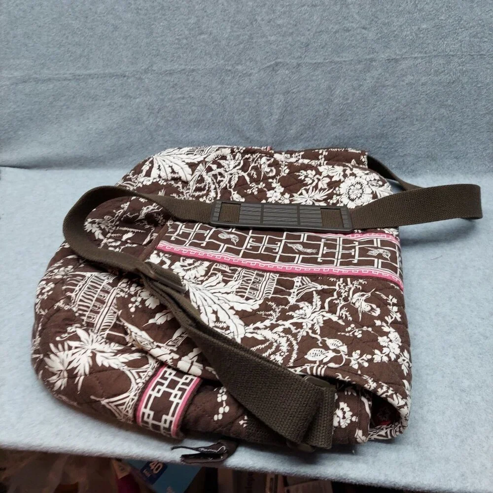 Retired Retro VERA BRADLEY Imperial Toil messenger bag 2009